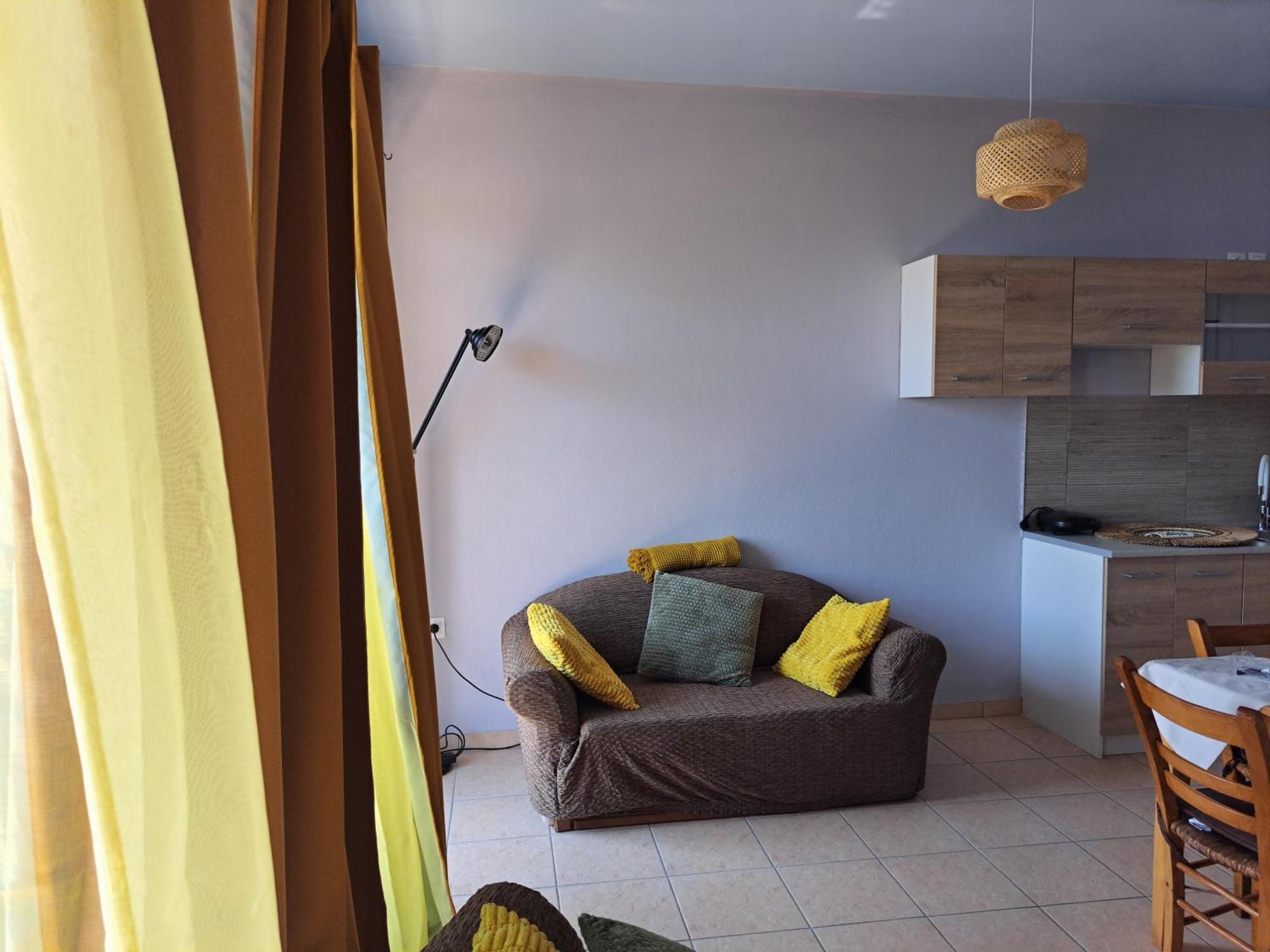 Seashell Apartment Artemida  Exterior photo